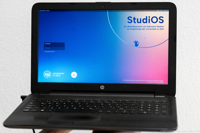 Computer mit StudiOS