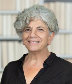  Antoinette Brücher