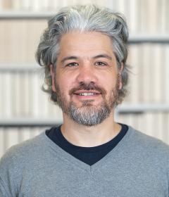 Dr. Simon Baumann