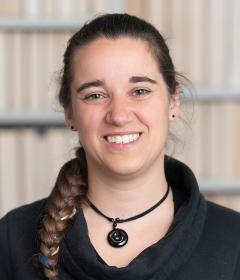 Dr. Hannah Weck