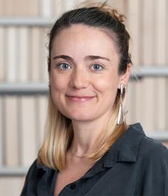  Lynn Marquardt