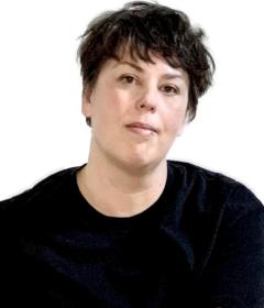 Dr.  Nina Spöttling-Metz