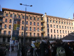 Ansicht einer Hausfassade in Wien